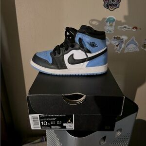 Toddler boy retro jordan 1 size 10c